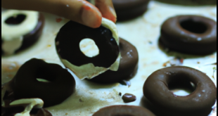 Cara Membuat Donat Oreo